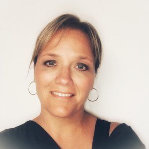 Meet your Posher, Pascale